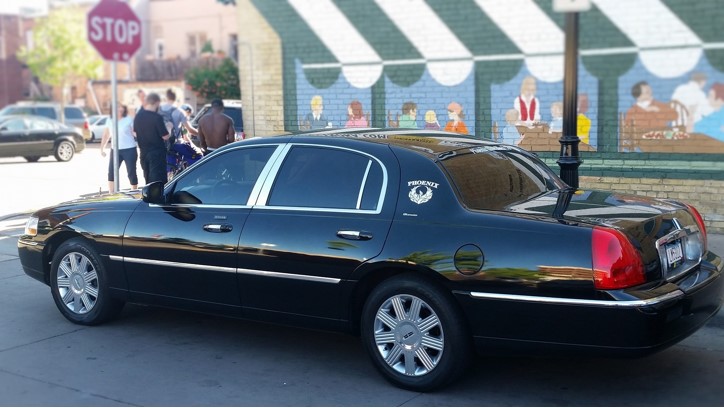 Luxury Vehicle 4